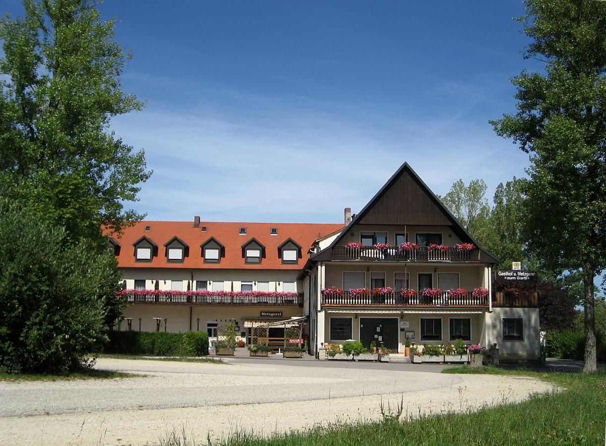 Hotel-Gasthof "Zum Bartl" Sulzbach-Rosenberg Exterior photo