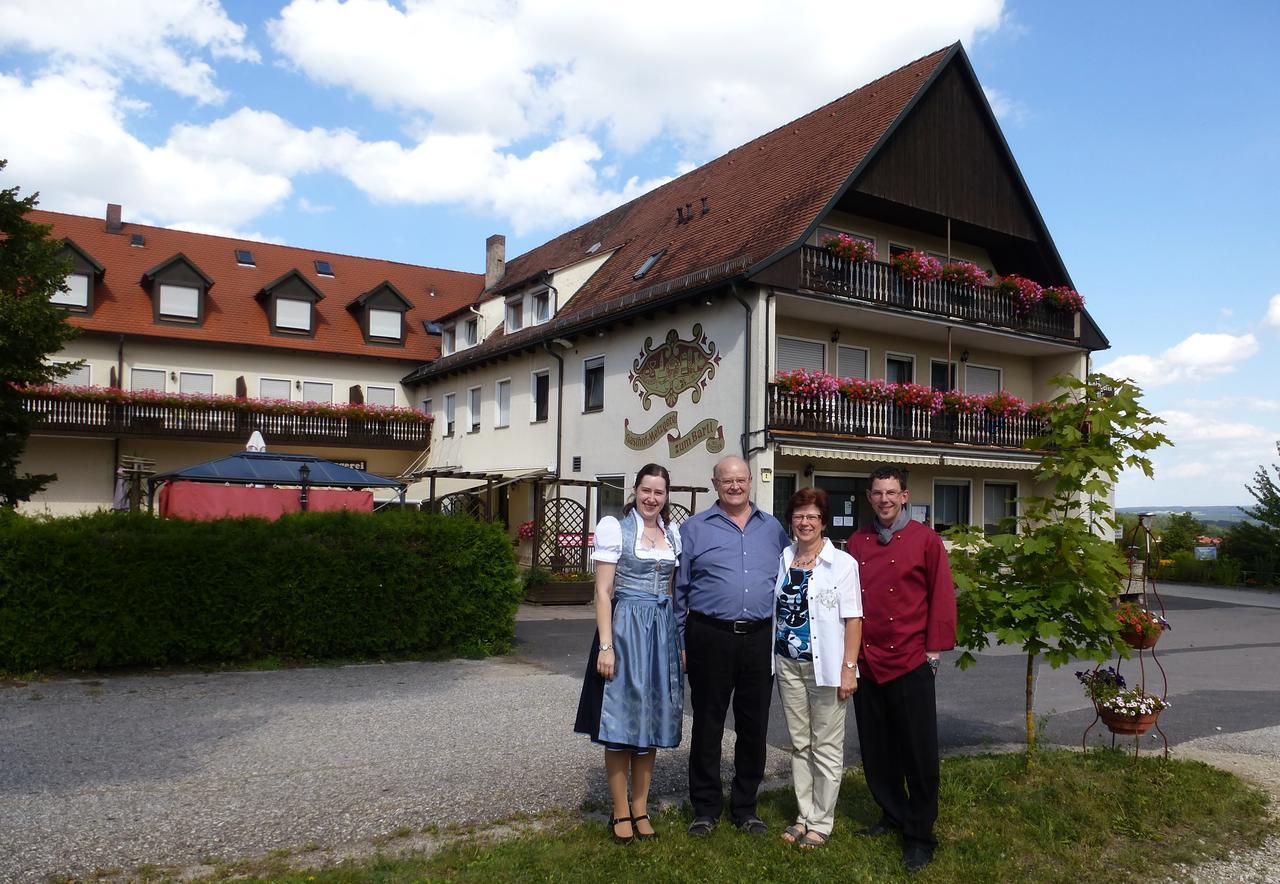 Hotel-Gasthof "Zum Bartl" Sulzbach-Rosenberg Exterior photo